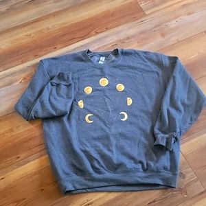 Grey moon phase crew sweatshirt